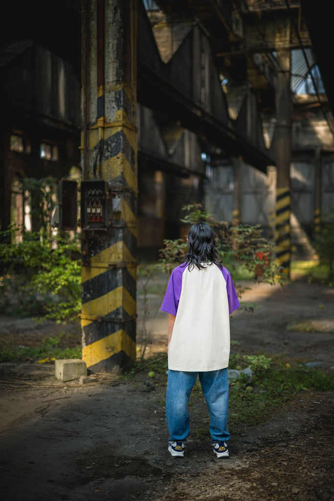 RAGLAN SLEEVE TEE | UPWYW.